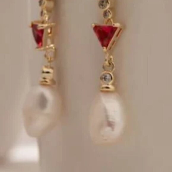 Gold Plate & Cubic Zirconia Stones with Pearl Earrings - Picture 5 of 6